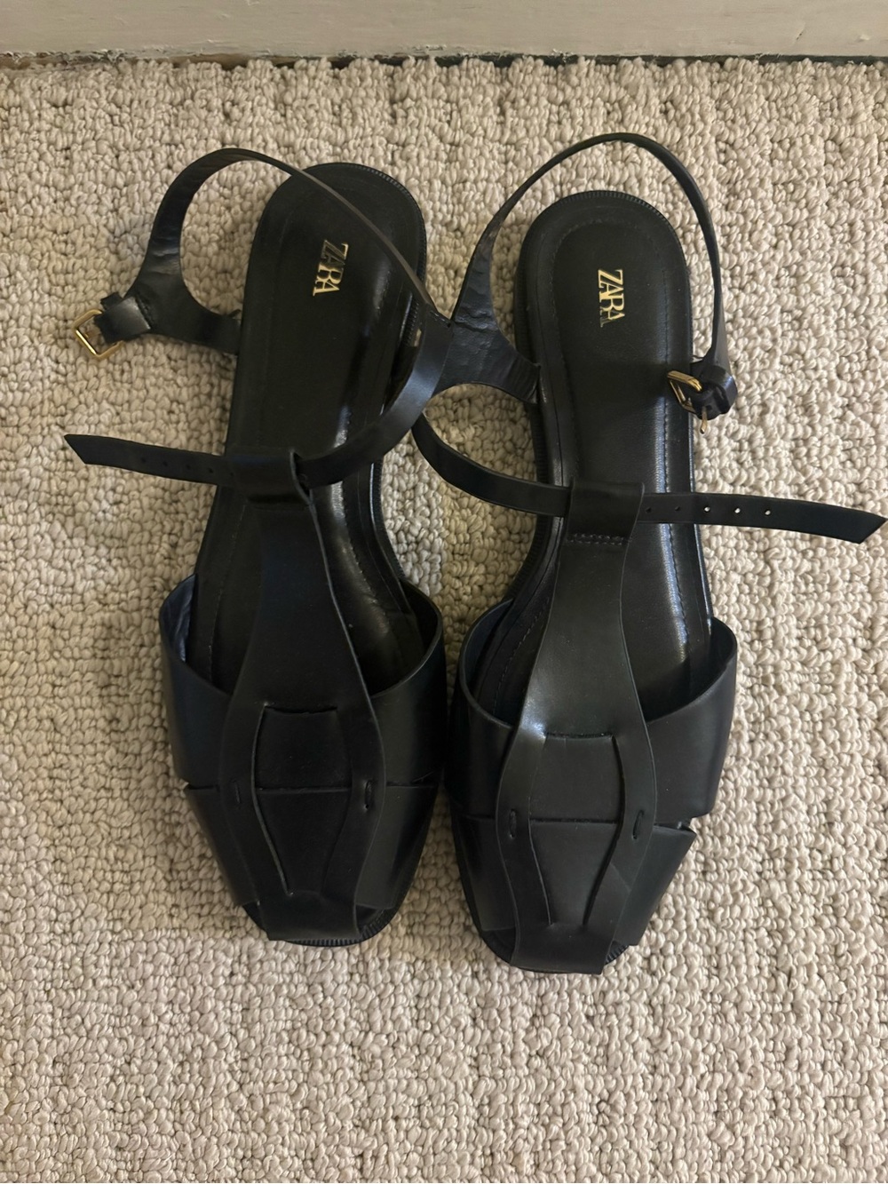 Zara Black Fisherman Sandals